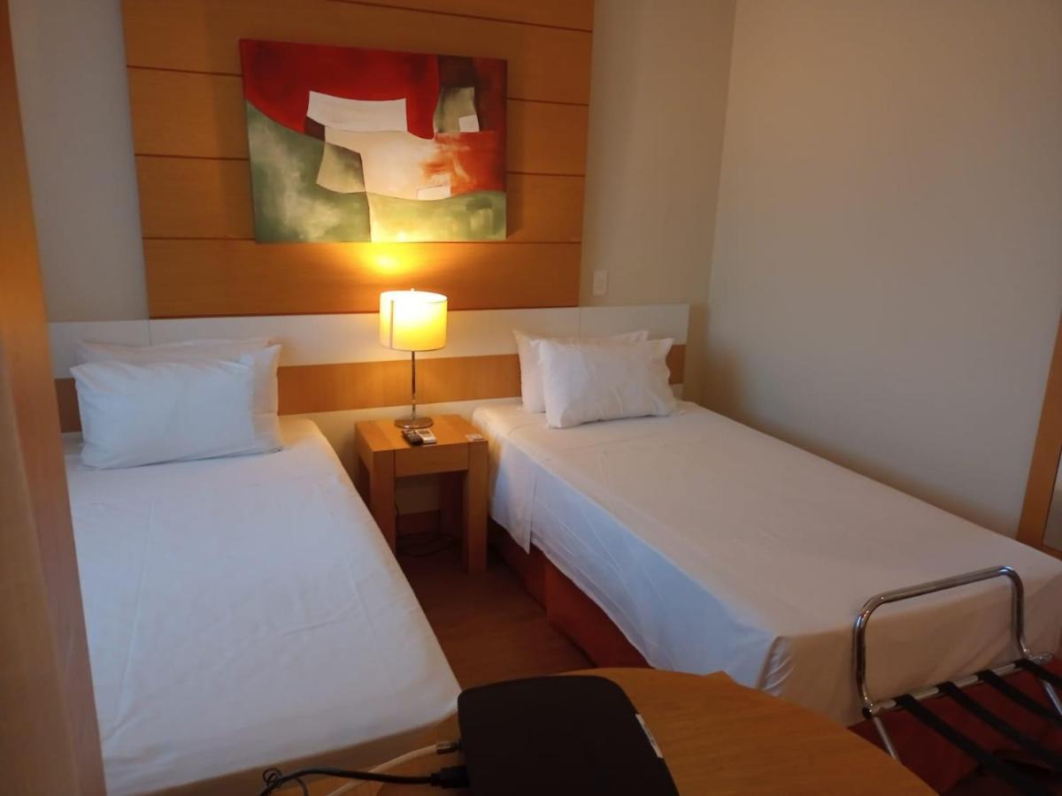 Apartamento Flat Impecavel Em Frente Aeroporto De Congonhas - H609
